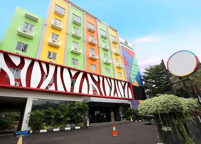 Super Oyo Townhouse Oak Hotel Fiducia Pondok Gede Jakarta